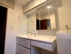33632